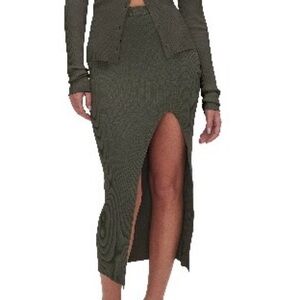 GOOD AMERICAN Shine Ribbed Slit Midi Skirt